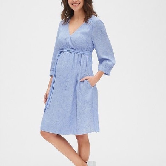 Maternity Blue Floral Print Wrap Dress - Gap - Picture 1 of 3